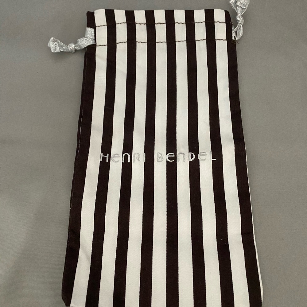 Henri Bendel pouch/bag